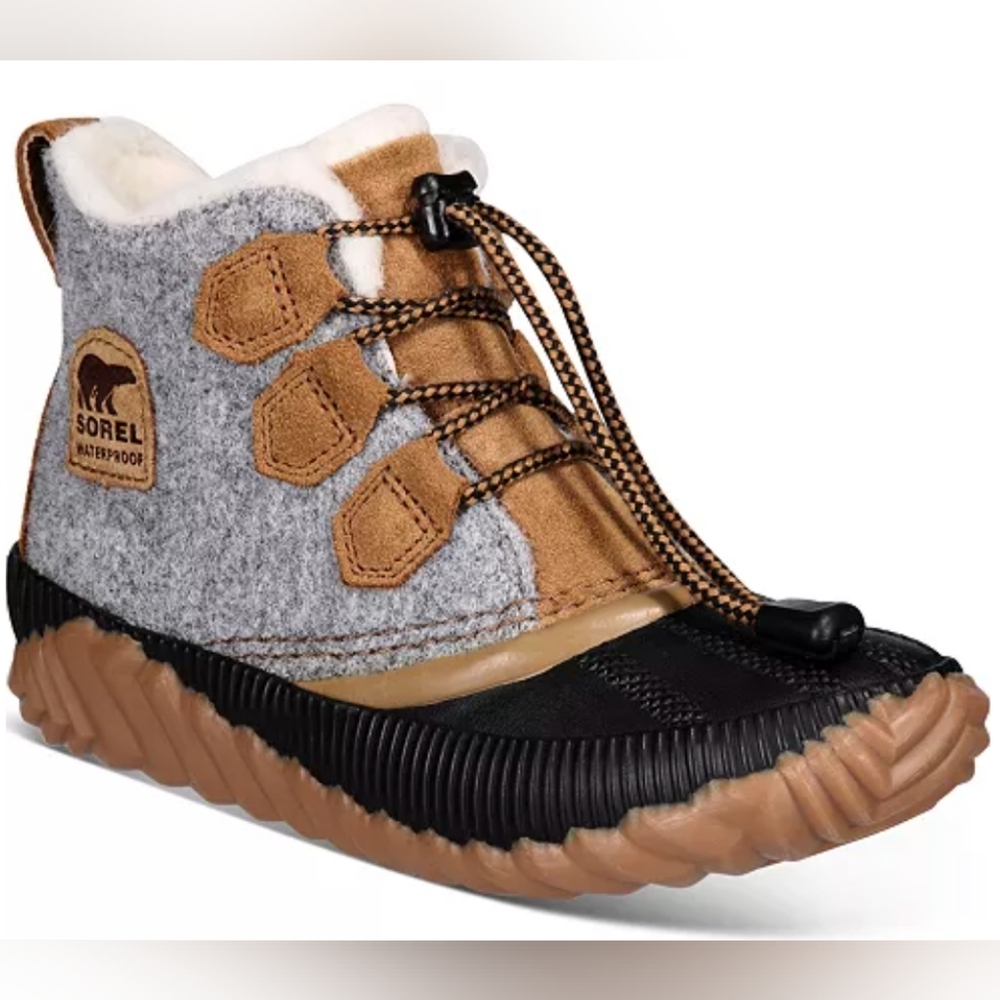 Sorel Youth Unisex Out N About Plus Boots Size 7 Used Excellent